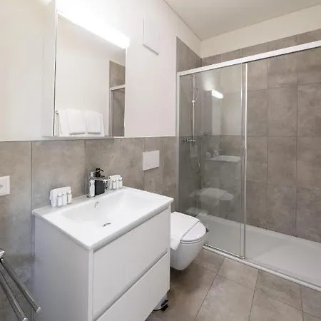 Апартаменти Swiss -