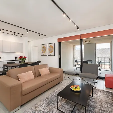 Апартаменти Swiss -