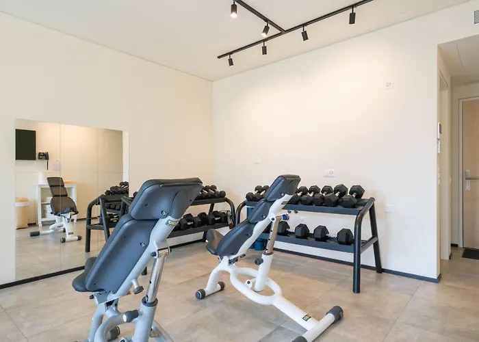 Swiss - לוגאנו