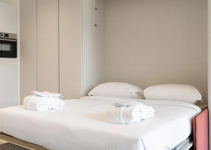 Апартаменти Swiss -