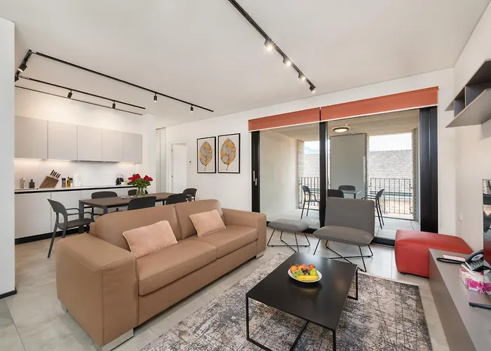 Апартаменти Swiss -