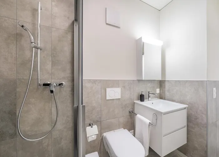 Swiss - Апартаменти *